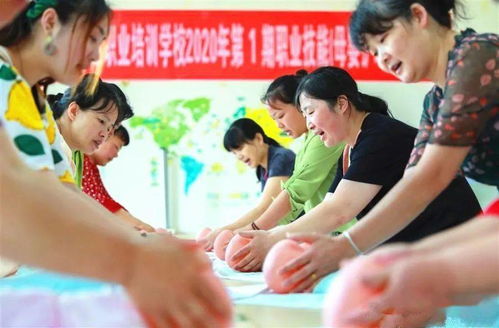 決戰(zhàn)決勝脫貧攻堅(jiān) 泰和縣多元舉措助力母嬰生活護(hù)理發(fā)展